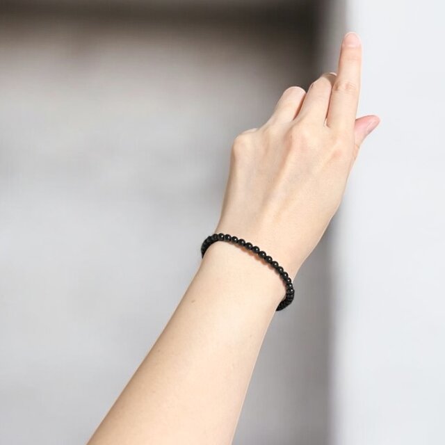 4mmブラックオニキスブレスレット シンプルな黒 K16GP PPA0038 | iichi