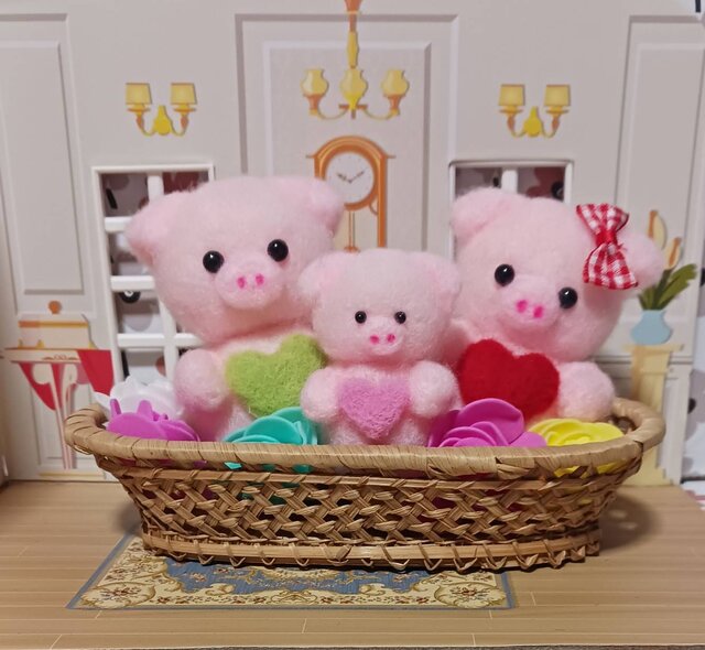 とても大きい ハンドメイド 羊毛フェルト カバぬいぐるみ フリル付き