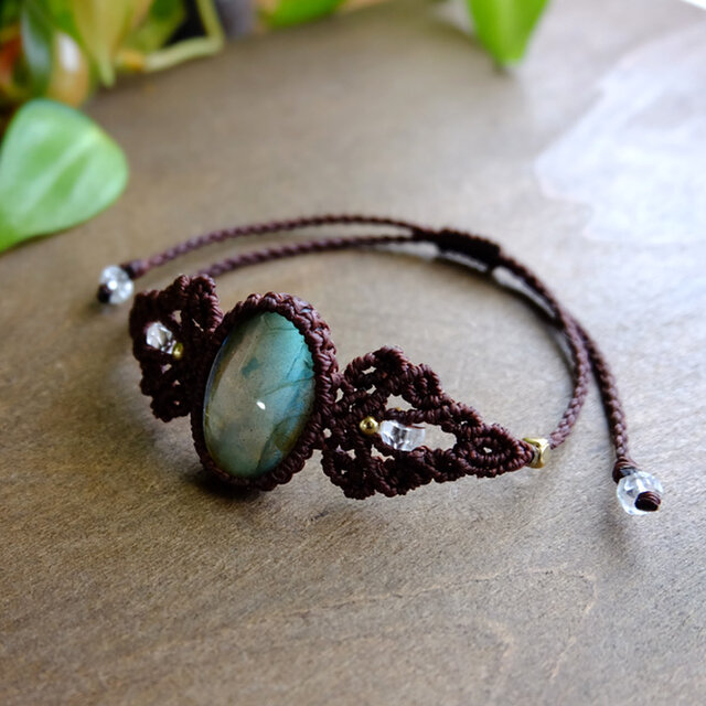ラブラドライト（マダガスカル産） マクラメ編みブレスレット