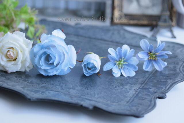 flua フルア　ヘッドドレス　スイートピー　ウェディング 水色の薔薇とスイートピーのヘッドドレス ウェディング 髪飾り