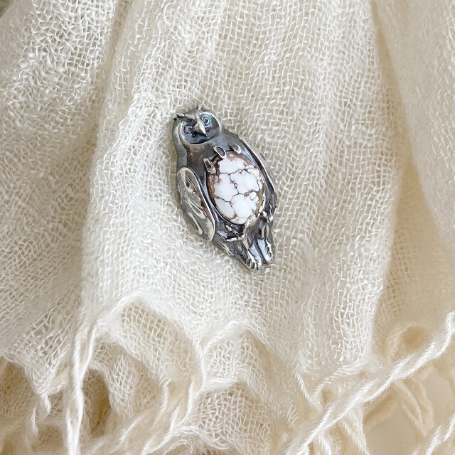 フクロウのタイタック