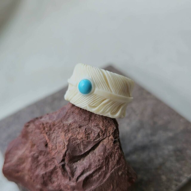 鹿の角 キングマンターコイズのフェザーリング