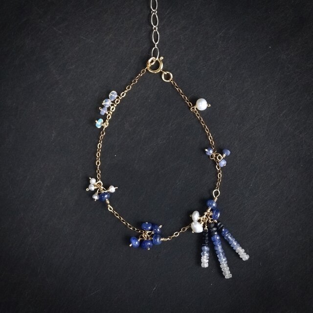 [B10] ブルーサファイアのブレスレット