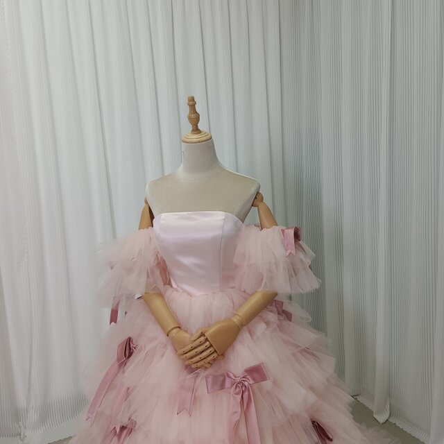 美品！カラードレス ピンク ベアトップ フリル袖 ボリューム