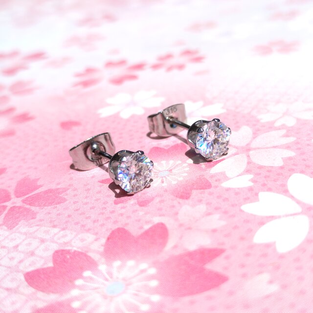コハル♡シミュレーションモアサナイトのピアスとモアサナイトブレスレット 片耳用/両耳 1.0ct モアサナイト 1粒石 ピアス 4爪 Silver925