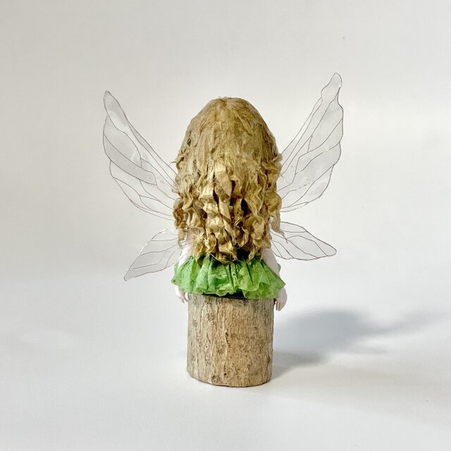 和紙人形『月夜に羽ばたく森の妖精』／手のひらサイズの洋風