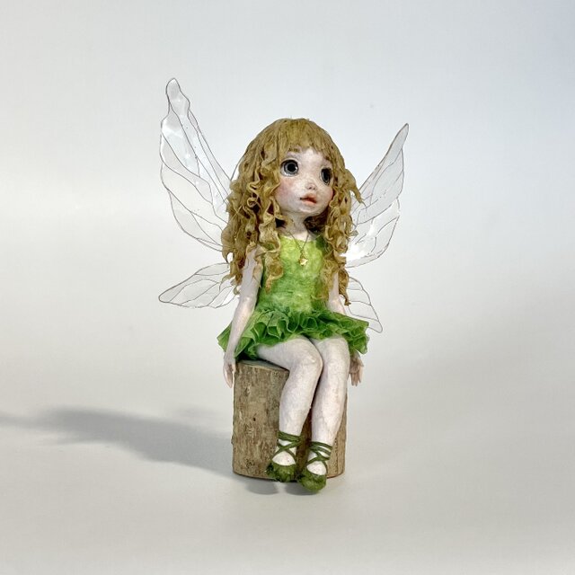 妖精と花の水彩画 ハンドメイド　専用出品 和紙人形『月夜に羽ばたく森の妖精』／手のひらサイズの洋風