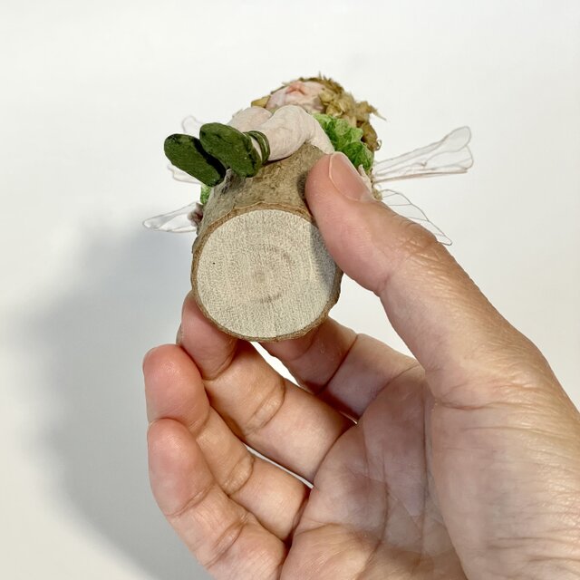 和紙人形『月夜に羽ばたく森の妖精』／手のひらサイズの洋風
