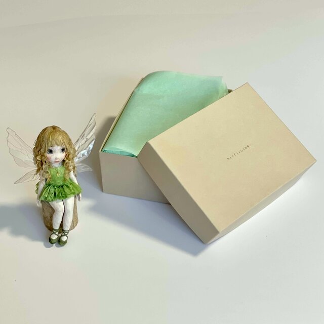 和紙人形『月夜に羽ばたく森の妖精』／手のひらサイズの洋風
