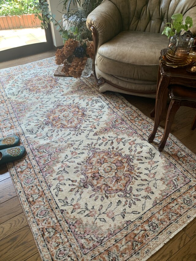 シノワズリ218×117 トルコヴィンテージラグ　ベージュ　オレンジ　トルコラグ シノワズリ218×117 トルコヴィンテージラグ ベージュ オレンジ