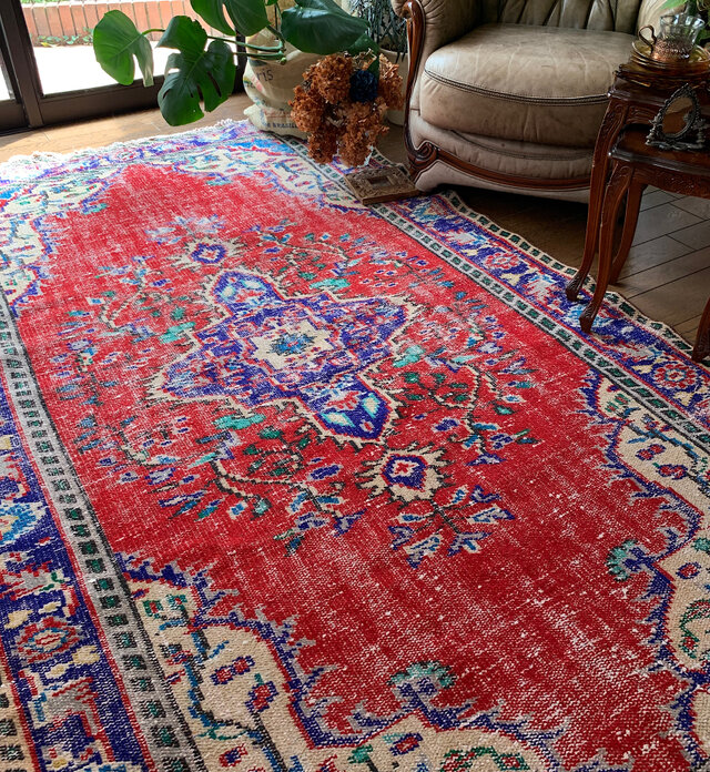 超大判 コーラルレッド 253×147 トルコヴィンテージラグ