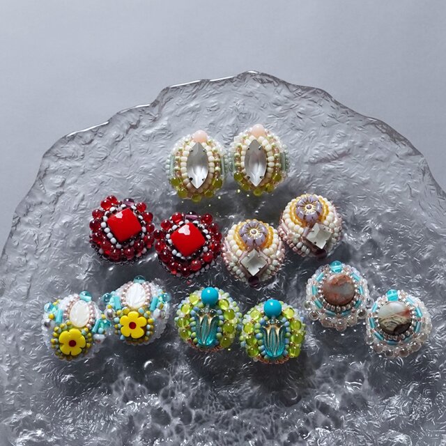 ビーズ刺繍のイヤリング ピアス 13 ブルー クリア シルバー ターコイズ