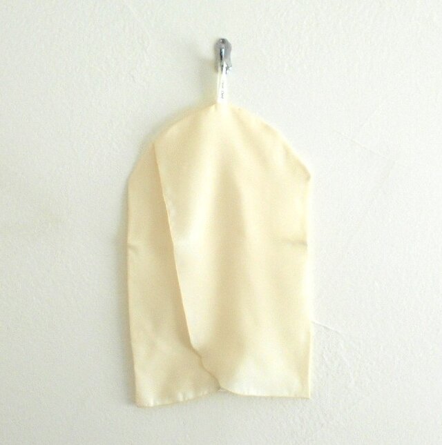 着替えのときの為のフェイスカバー 【生成】