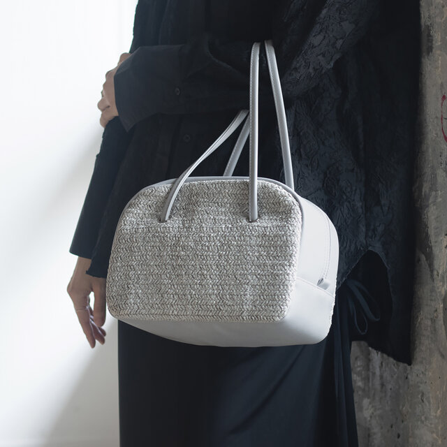 夏新作かご ボウリングバッグ ヴィンテージ風編みｘPUレザー【ライトグレー】ロングハンドル 軽やかで収納力
