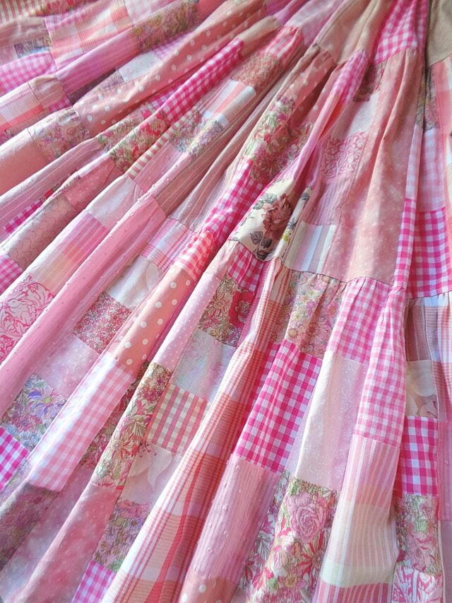 sold 一点もの♥絵画なパッチワーク♥Lovely pink♥超ボリューム
