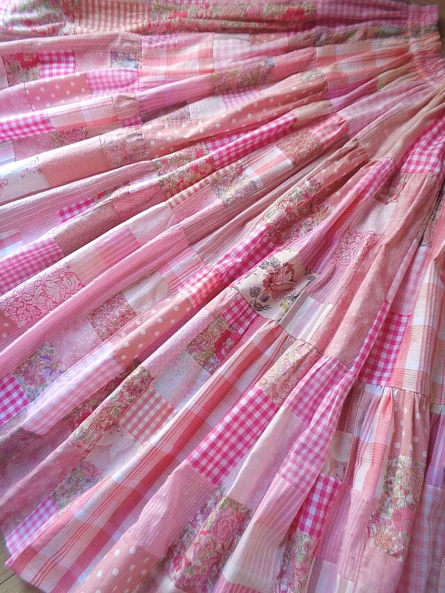 sold 一点もの♥絵画なパッチワーク♥Lovely pink♥超ボリューム