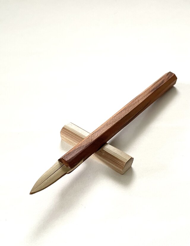 琴一　竹ペン 竹ペン 木軸は梅の木 | iichi 日々の暮らしを心地よくする