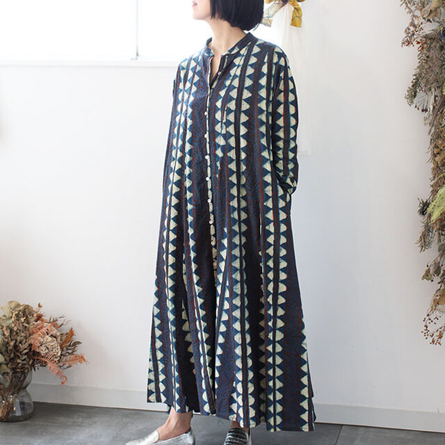 ブロックプリント前開きシャツワンピース【インディゴダブプリント】