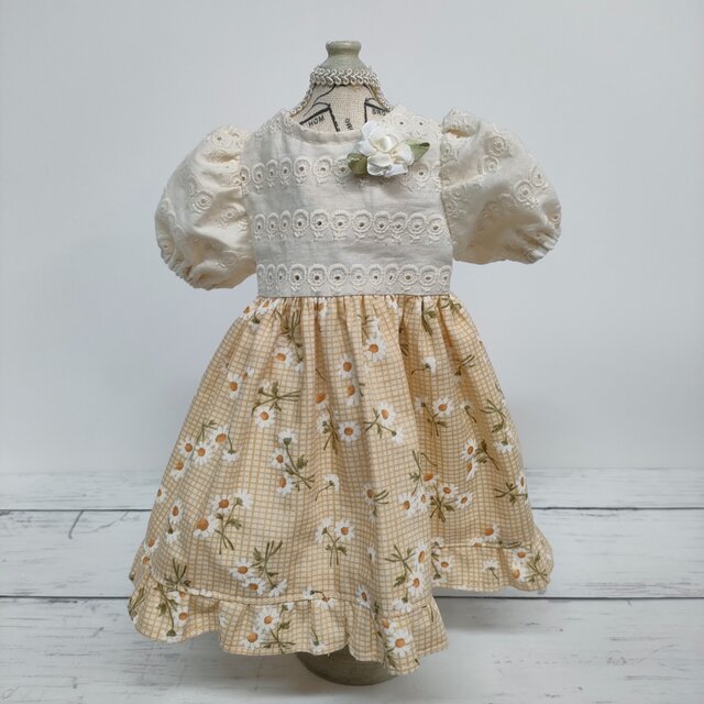 着せ替え人形の服　⑨　<春まつ雪うさぎ>