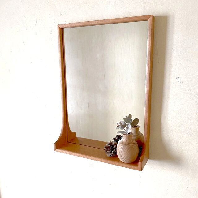 Lila（リラ）　チェリーの掛け鏡　※受注製作