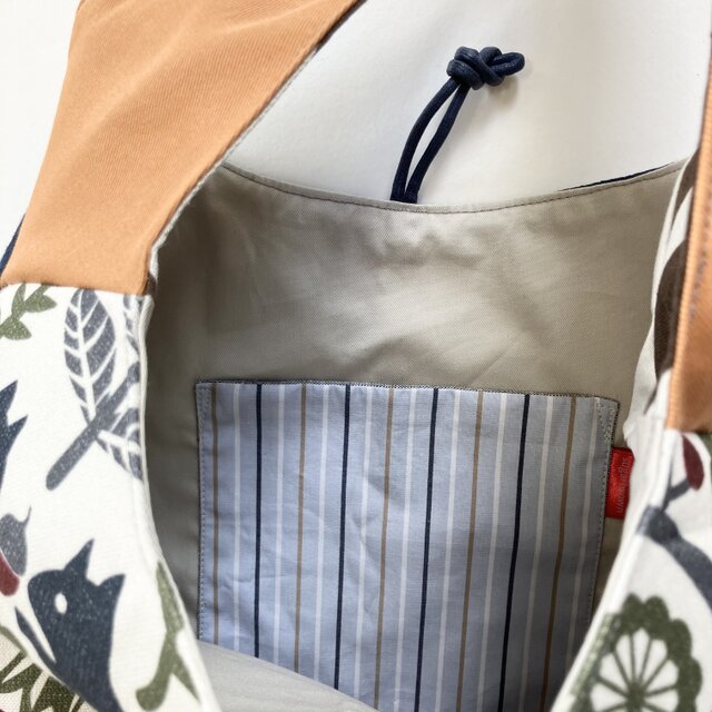 どんぐりのバック　ハンドメイド どんぐり - バッグ・財布・小物の人気通販 | minne 国内最大級の