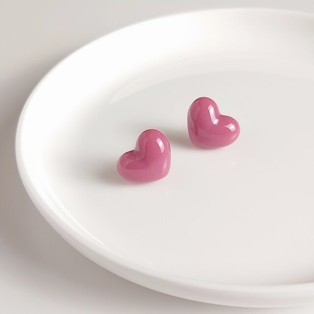 くすみピンク＊ハート ガラス／ピアスorイヤリング