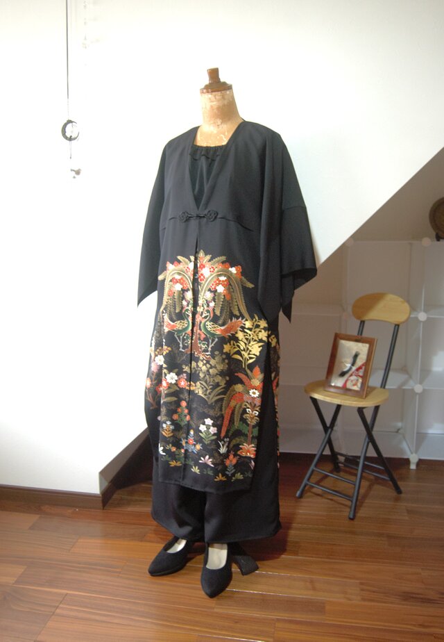 展示品 向かい鳥の留袖ドレス＊三点セット 着物リメイク | iichi 日々