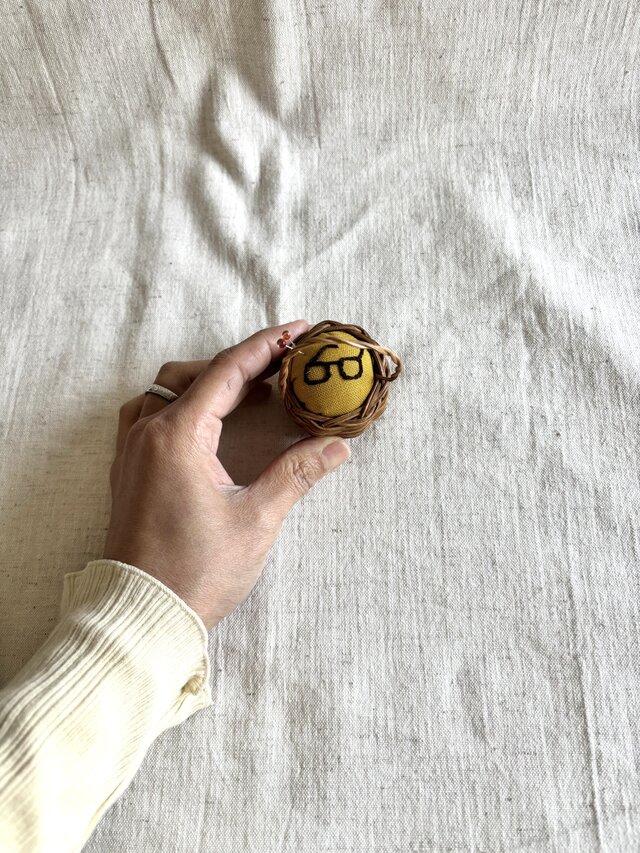 ラタンのピンクッション | iichi 日々の暮らしを心地よくする