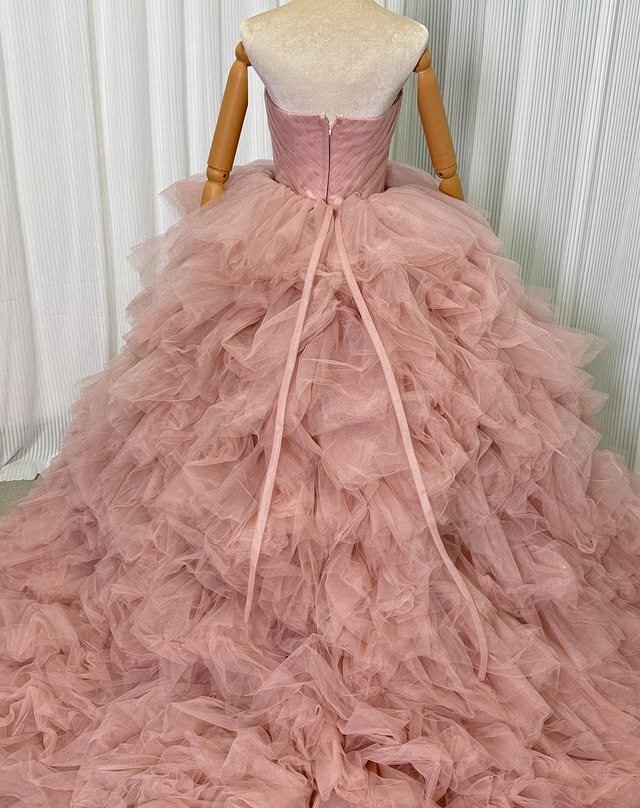 実例写真！カラードレス ピンク オフショルダー オーバー