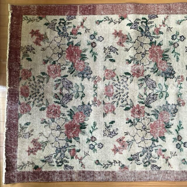 112.5×205 フローラルパターン　薔薇の街　トルコヴィンテージラグ 112.5×205 フローラルパターン 薔薇の街 トルコヴィンテージラグ
