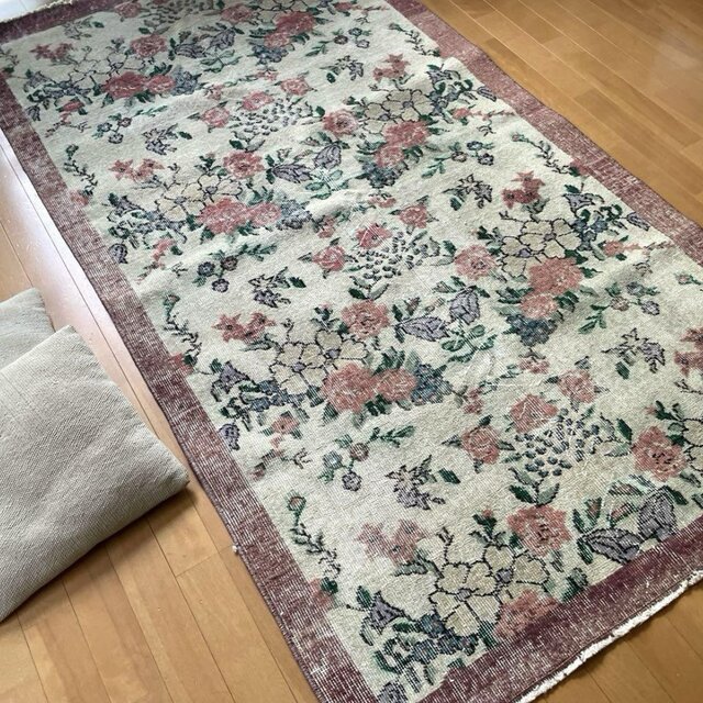 112.5×205 フローラルパターン　薔薇の街　トルコヴィンテージラグ 112.5×205 フローラルパターン 薔薇の街 トルコヴィンテージラグ