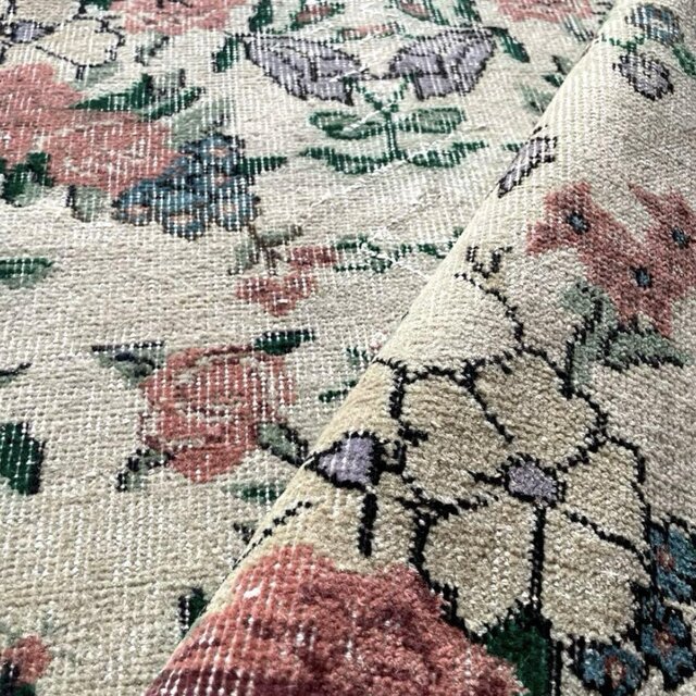 112.5×205 フローラルパターン　薔薇の街　トルコヴィンテージラグ 112.5×205 フローラルパターン 薔薇の街 トルコヴィンテージラグ