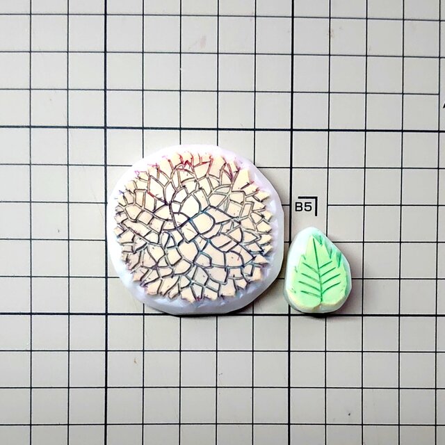 消しゴムはんこ「あじさい・アジサイ・紫陽花③」2個 | iichi 日々の