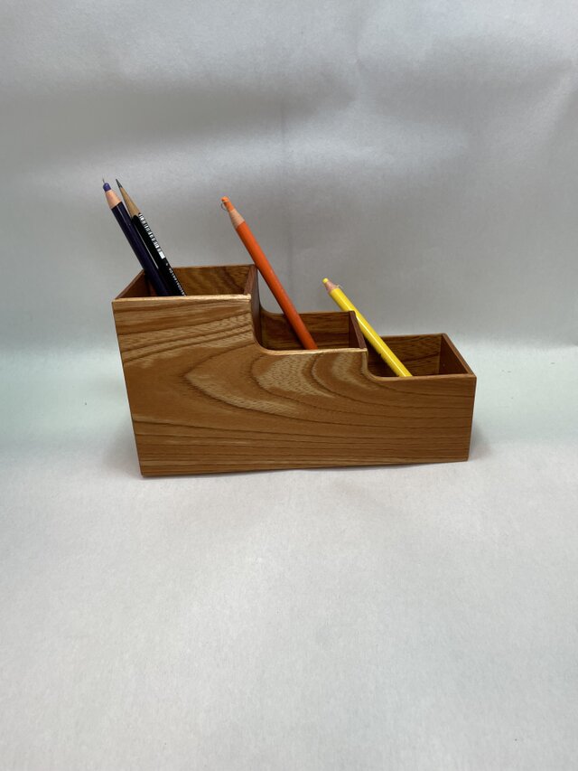 樹のペン立て