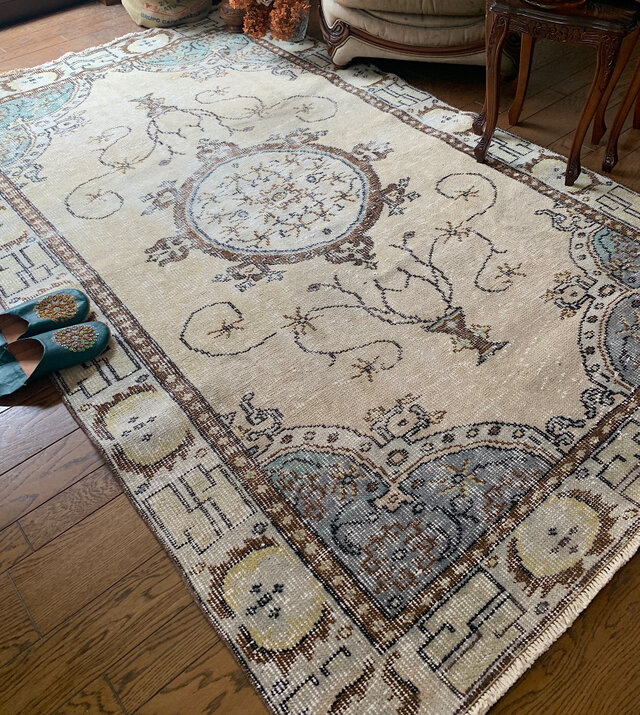 特大　超大判　ウシャクラグ　288×172 アイボリー トルコヴィンテージラグ 特大 超大判 ウシャクラグ 288×172 アイボリー トルコ