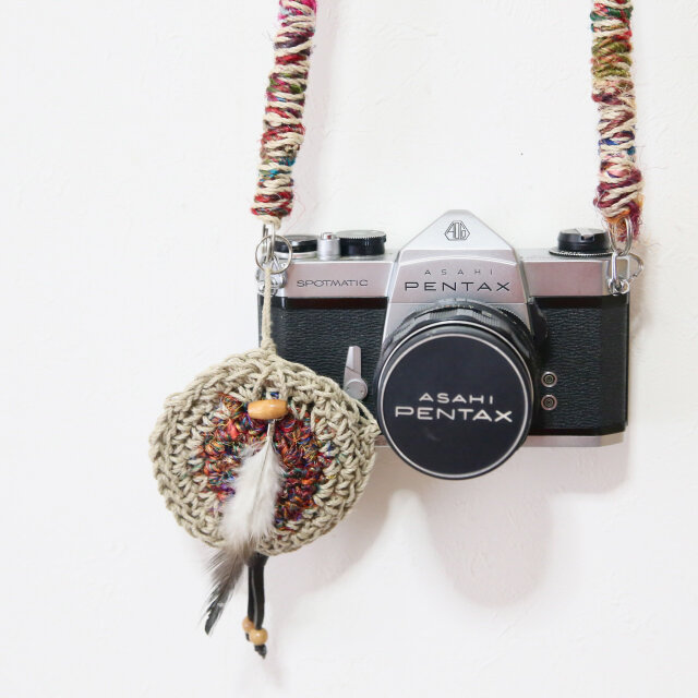 レンズキャップホルダー（62ミリ以下用） | iichi 日々の暮らし