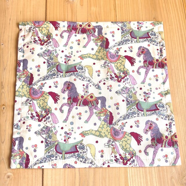 リバティ　タナローン　ガーゼハンカチ　＜My Little Pace＞(マイリトルぺース)