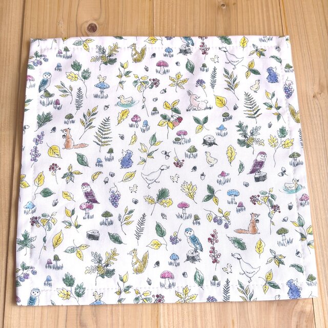 リバティ　タナローン　ガーゼハンカチ　＜Sana＞(サナ)Cベージュ