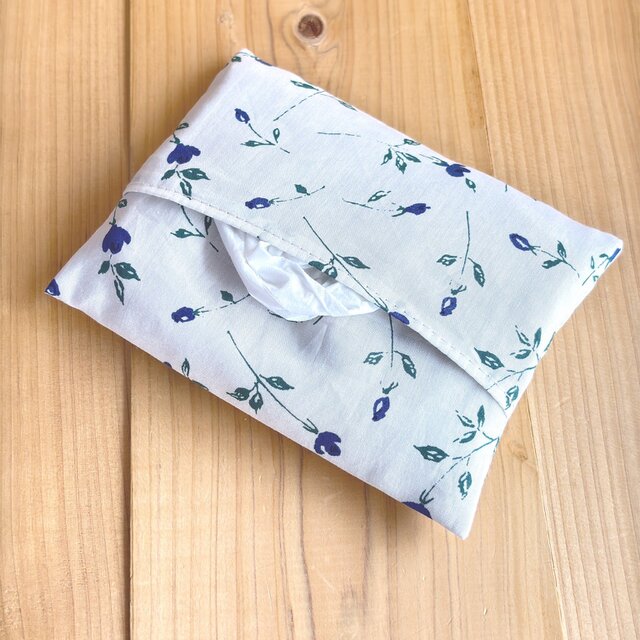 リバティ　リバーシブル仕立て　ポケットティッシュカバー＜Demi＞(デミ)