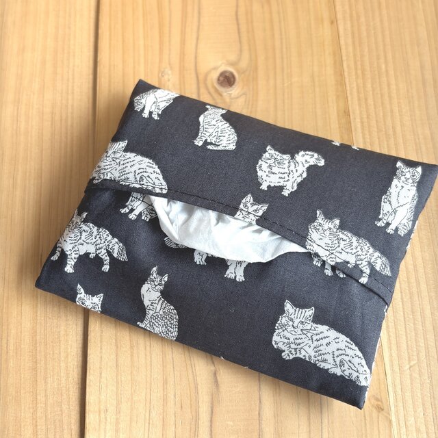 リバティ　リバーシブル仕立て　ポケットティッシュカバー＜Meow＞(ミャオウ)