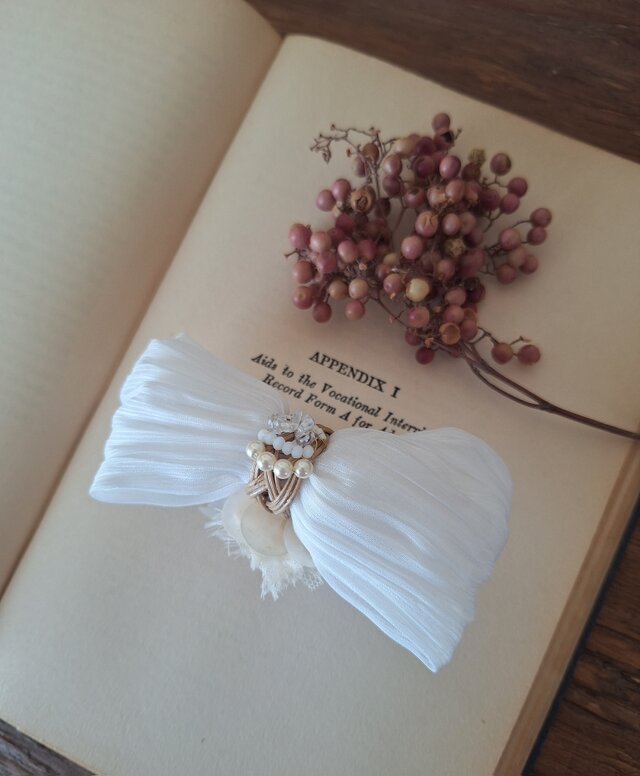 髪飾りViVi【‪ぽん】 Cameo Window Head Bow by Angelic Pretty