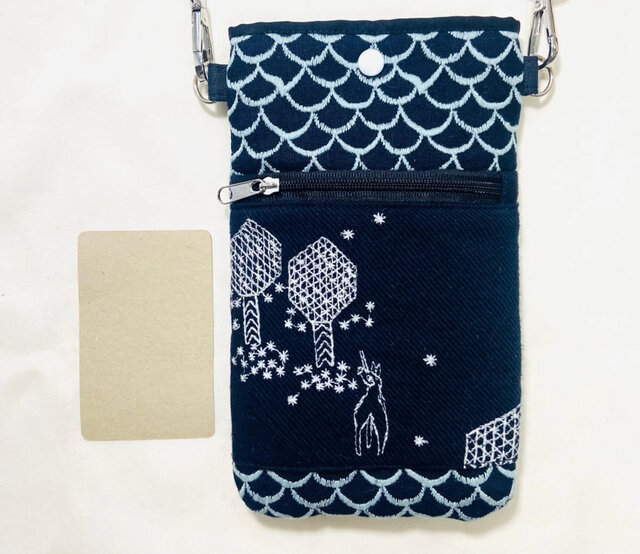 専用　ミナペルホネン　ハンドメイド　スマホショルダーバッグ ミナペルホネン pomppia がま口スマホショルダーバッグ