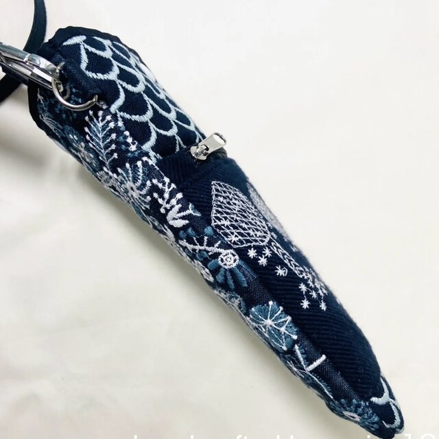 z372○スマホショルダー（ミナペルホネン刺繍生地使用 | iichi 日々の