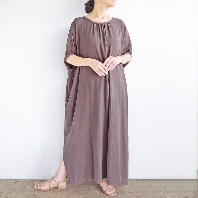 Vivienne REDLABEL ペルシャ猫 ドルマンスリーブワンピース Escape Beast 柄シャツワンピース – BABY, THE STARS SHINE BRIGHT