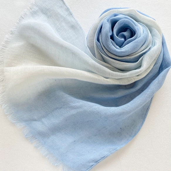 晴れやかブルー♪時季に寄り添うリネン＊薄藍色×月白色＊ショール