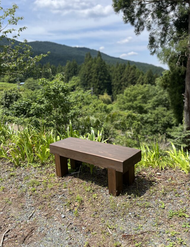 庭に映える、どっしり無垢の100cmガーデンベンチ 庭 木製 防腐