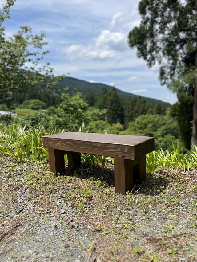 庭に映える、どっしり無垢の100cmガーデンベンチ 庭 木製 防腐