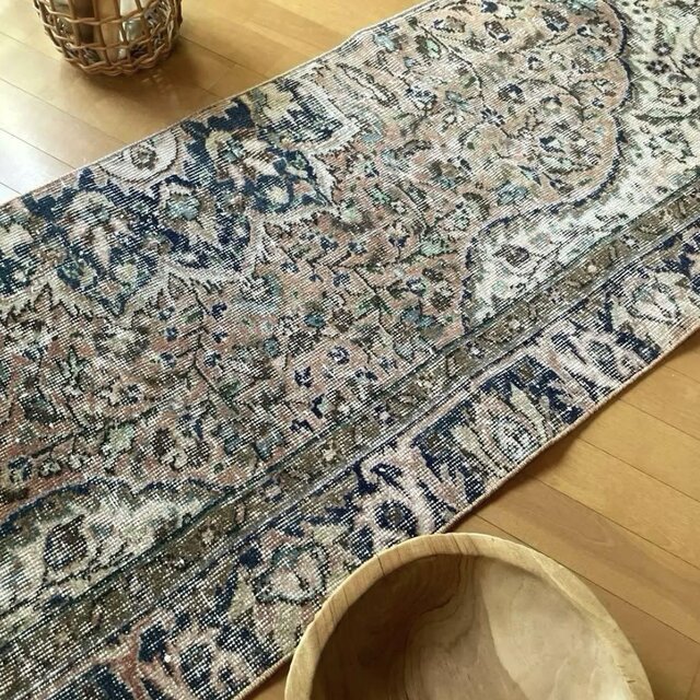 102×185 クリーム×くすみラベンダー　ボタニカル　トルコヴィンテージラグ 71×179淡いピンク×スモーキーグリーン ボタニカル トルコヴィンテージ
