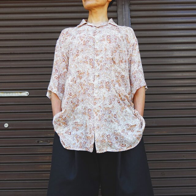 ペイズリイー柄・柔らかいXLハーフスリーブシャツ【gri:n ai】