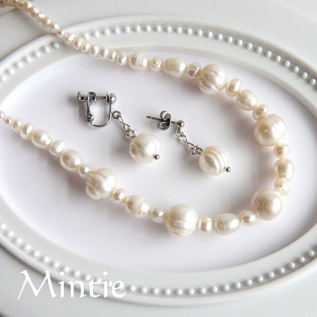 一点もの★変形淡水パールのネックレスと耳飾りのセット